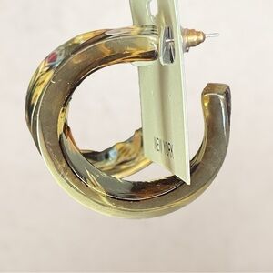 Cara New York hoops brown Havana earrings new